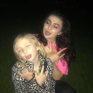 Meet your Posher, Josie